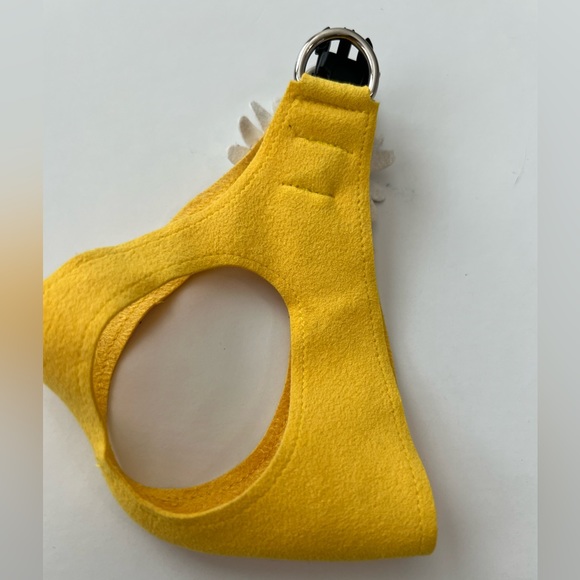 Susan Lanci Yellow Step-In Harness with Crystal Daisy (XXS) - Picture 2 of 4